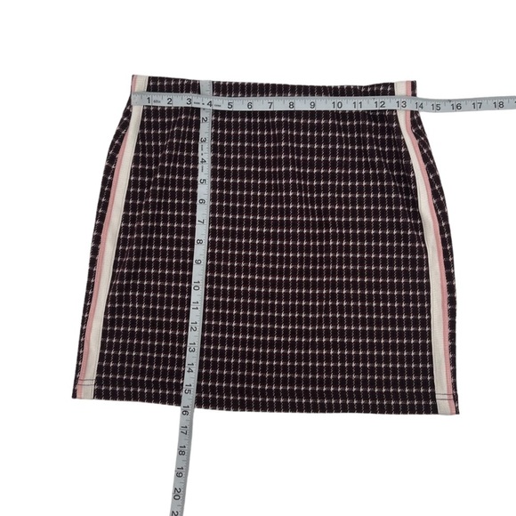 Forever 21 Pink Mauve Checkered Pull On Mini Skirt Size Medium Women’s - Picture 4 of 5